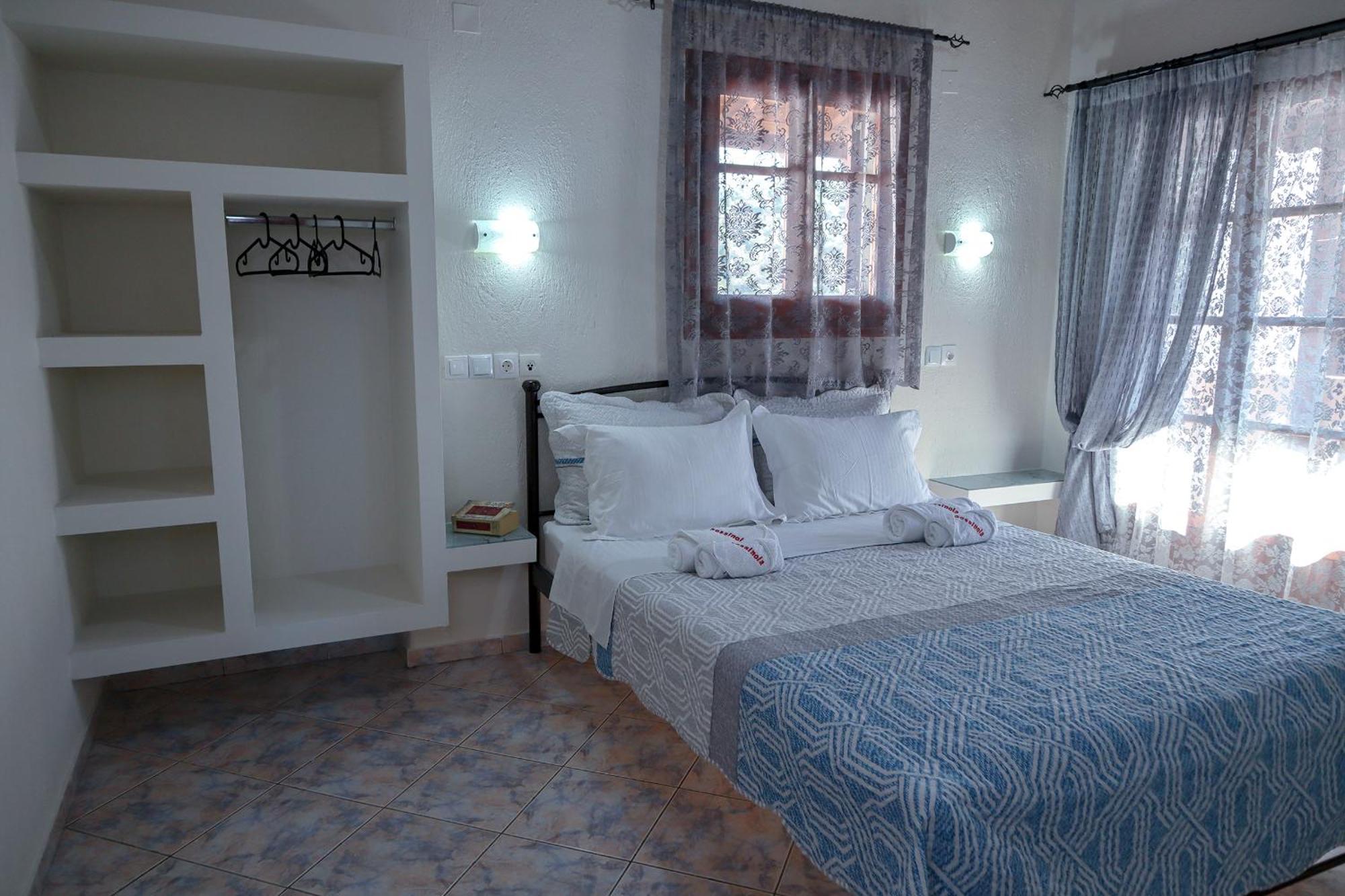 Sossinola Aparthotel Steni Vala Alonissos ภายนอก รูปภาพ