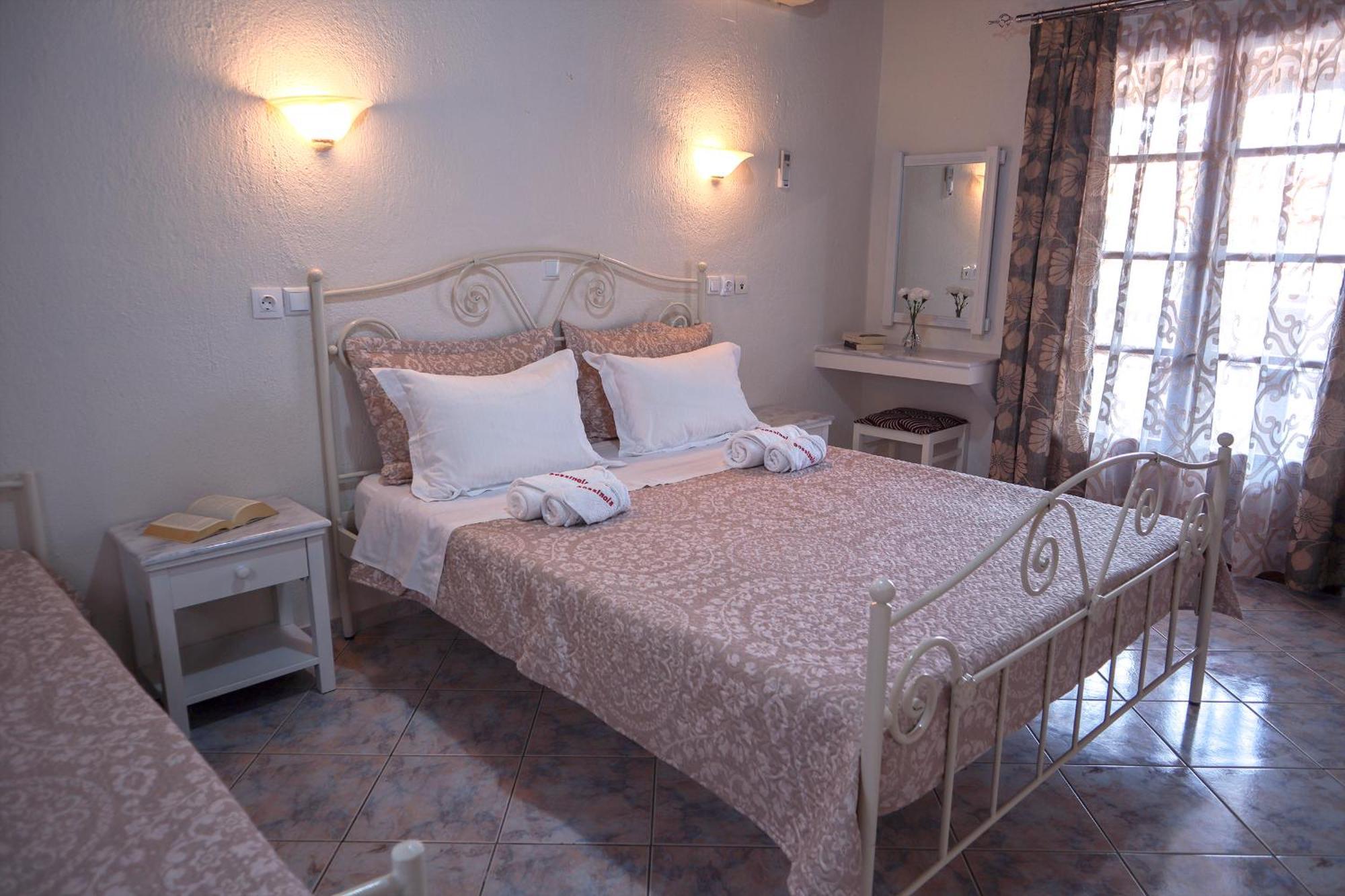 Sossinola Aparthotel Steni Vala Alonissos ภายนอก รูปภาพ