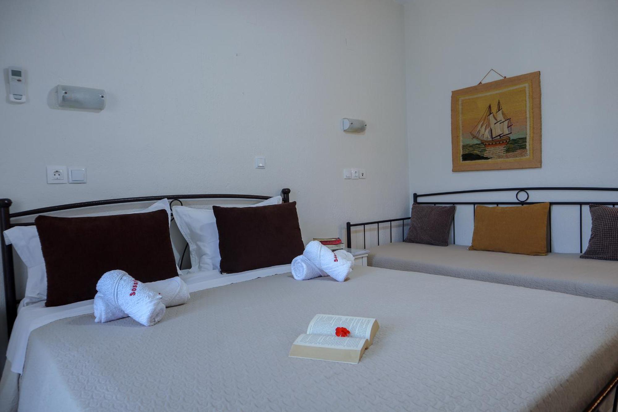 Sossinola Aparthotel Steni Vala Alonissos ภายนอก รูปภาพ