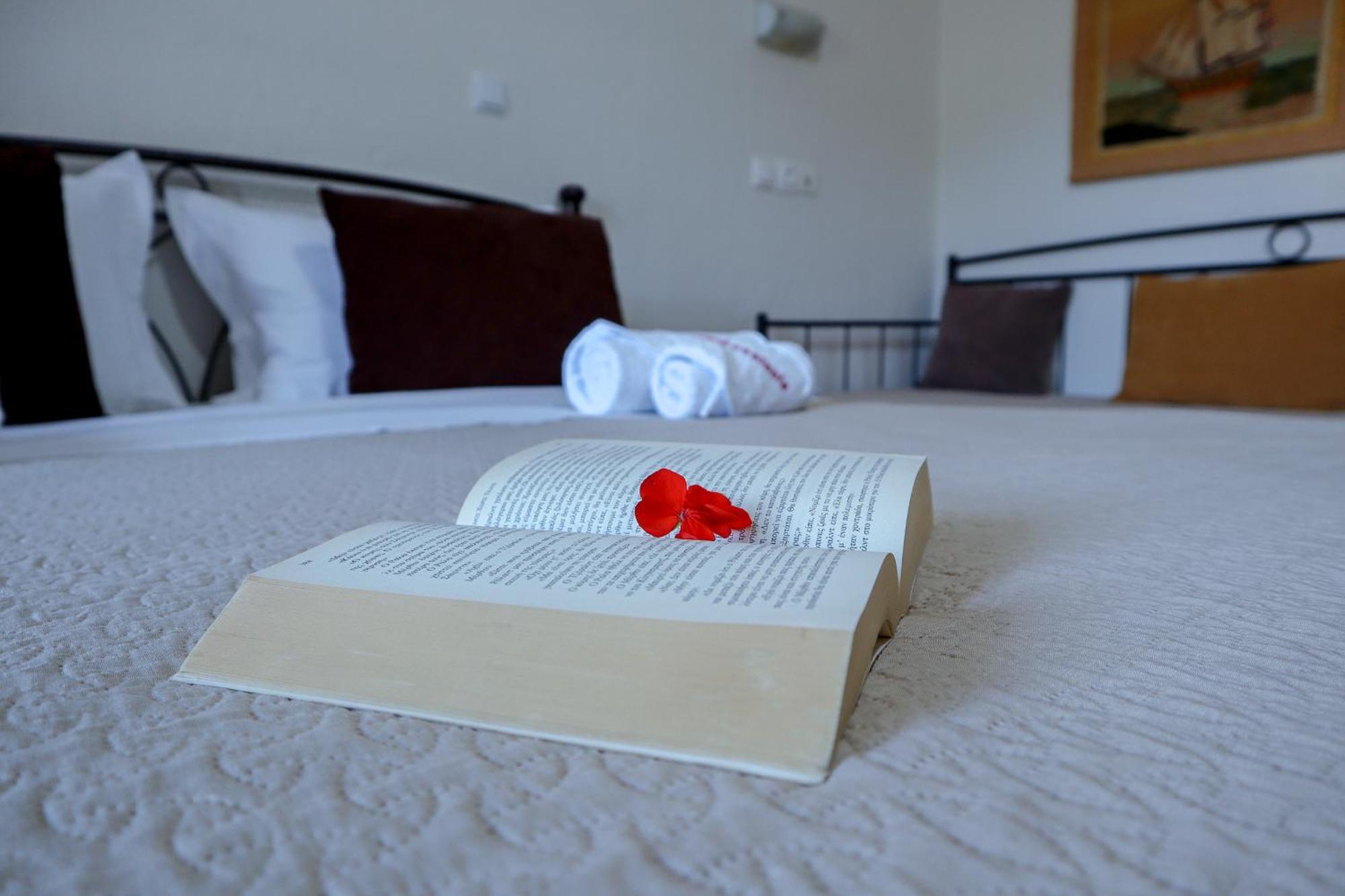 Sossinola Aparthotel Steni Vala Alonissos ภายนอก รูปภาพ